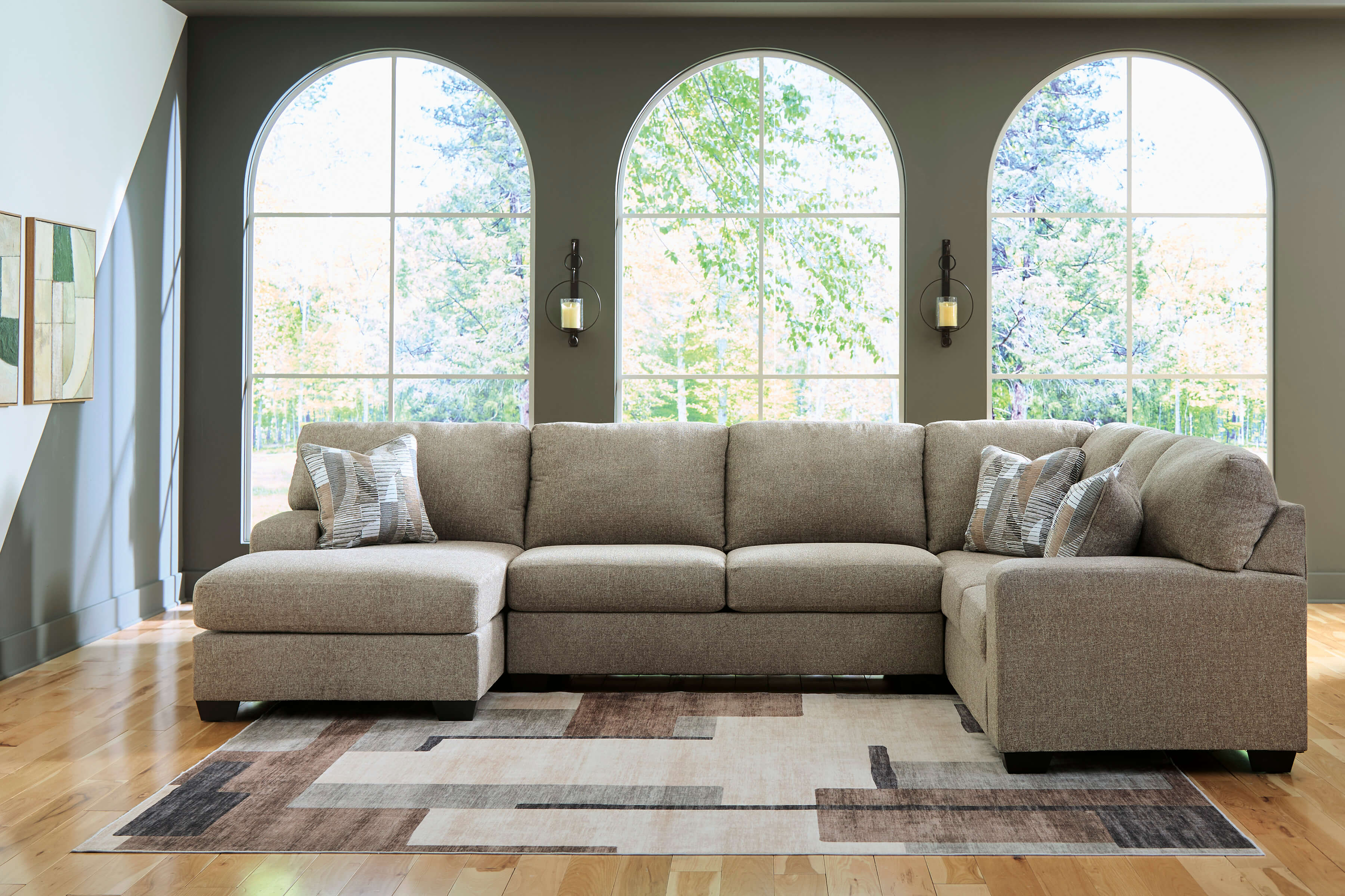 Newellen 3-Piece Sectional with Chaise