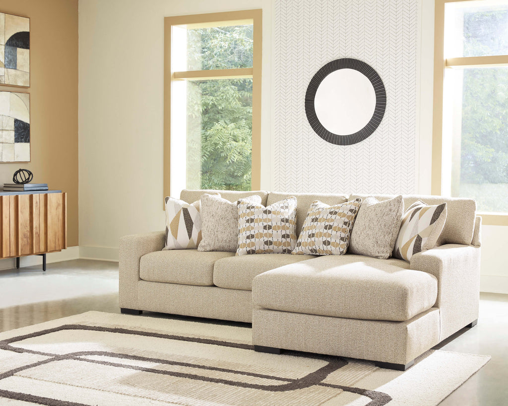 Laurelgrove 2-Piece Sectional Sofa Chaise