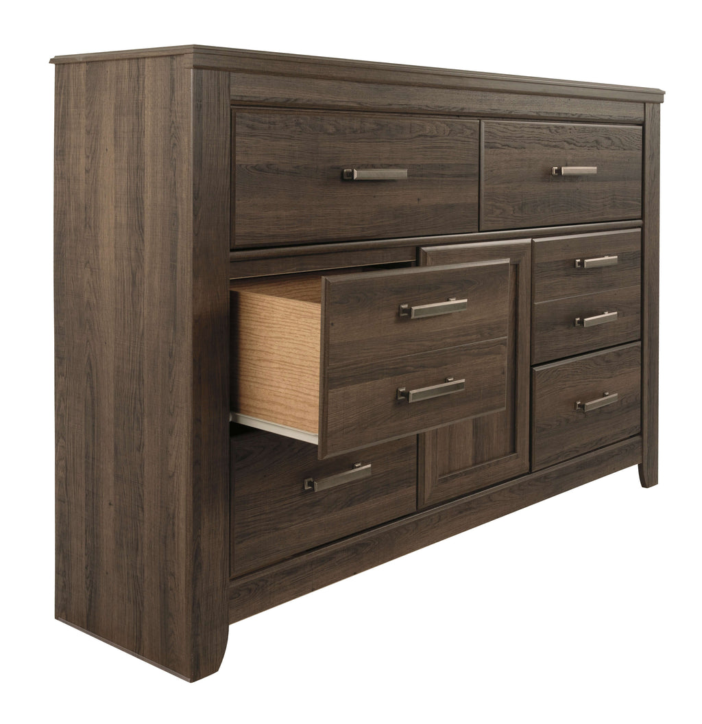 Juararo 6 Drawer & 1 Cabinet Dresser