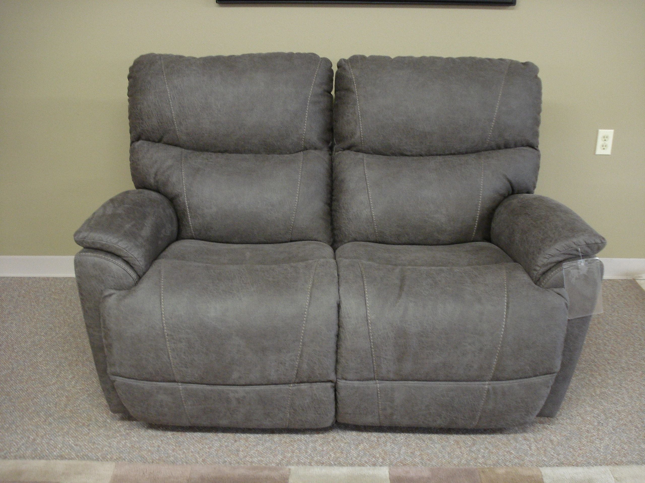 La-Z-Boy Trouper iClean Reclining Loveseat