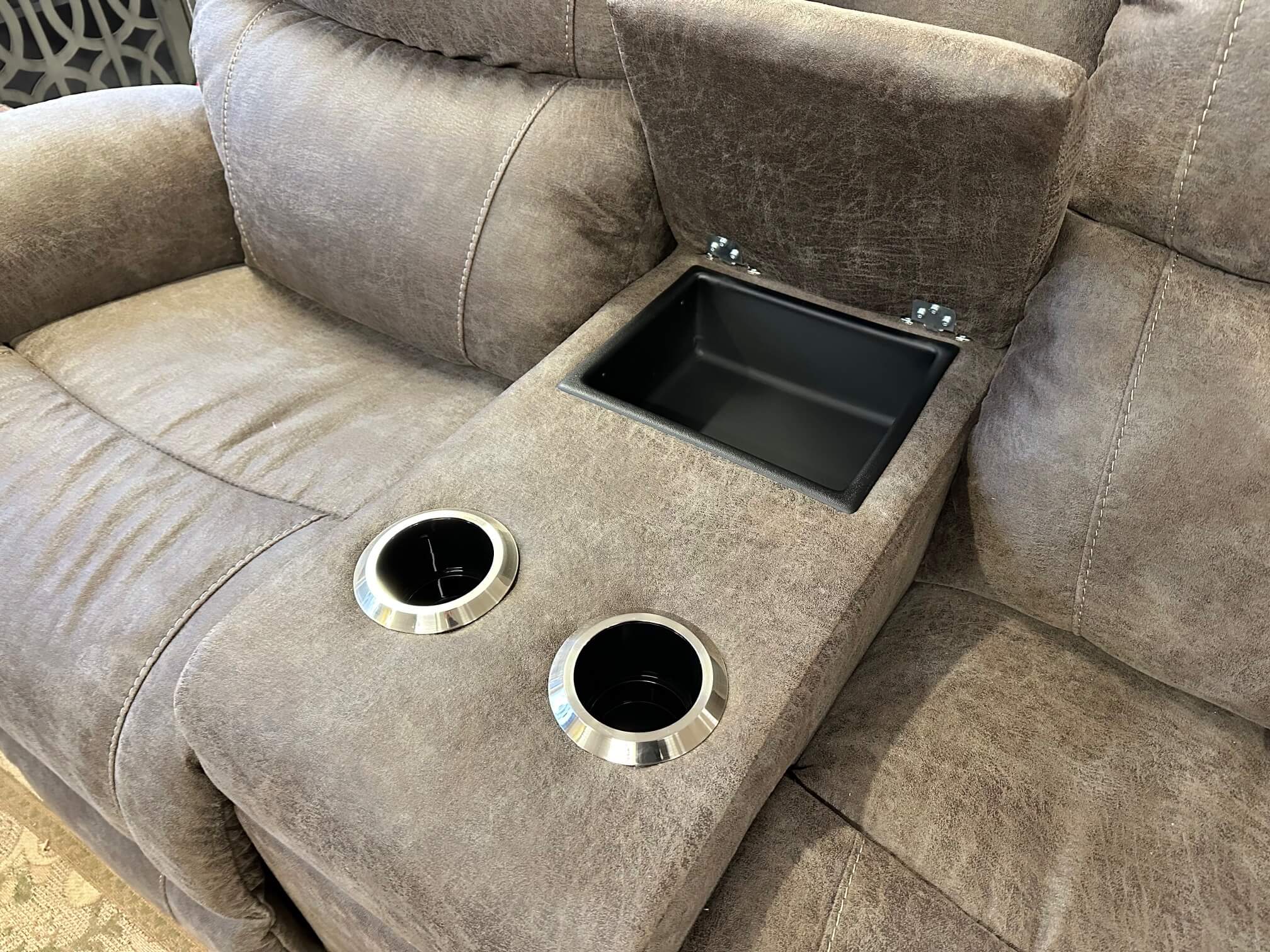 La-Z-Boy Trouper iClean Reclining Loveseat w/ Console