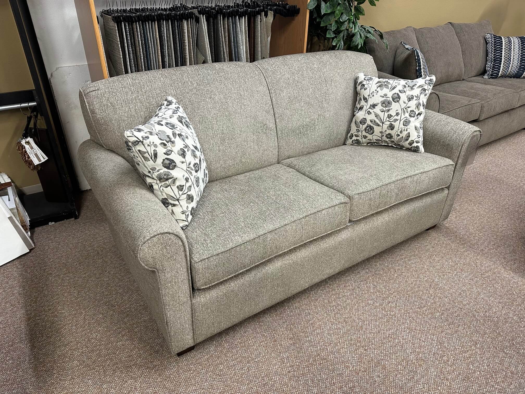 Best Craft 2220 Apartment Sofa